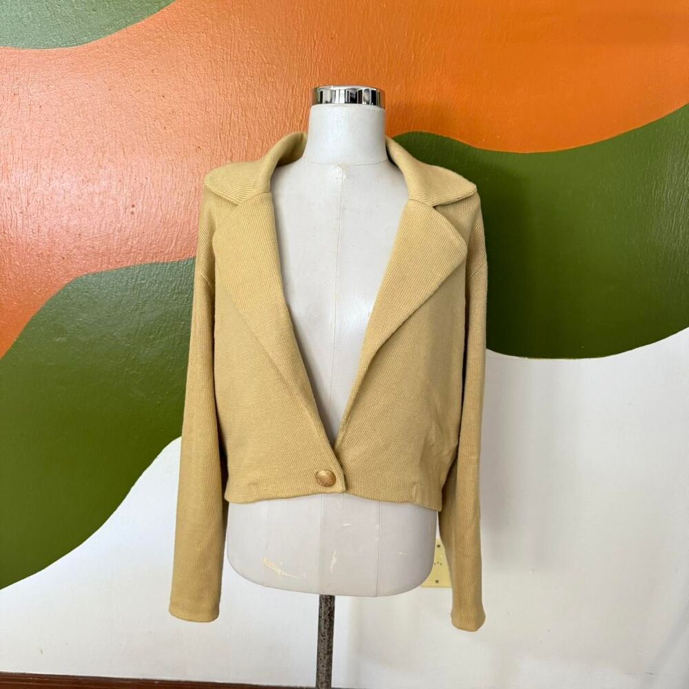 Vtg St John Yellow Knit Cropped Blazer Jacket 12 Retro Corporate Indie Grunge